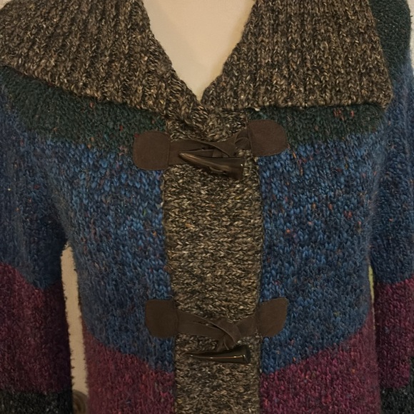 One A Long Sweater with Pockets Button Up Large - Picture 2 of 6